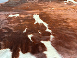 Brown and White Cowhide Rug , Size: Large(L), Code: DR26