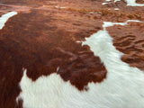 Brown and White Cowhide Rug , Size: Large(L), Code: DR26